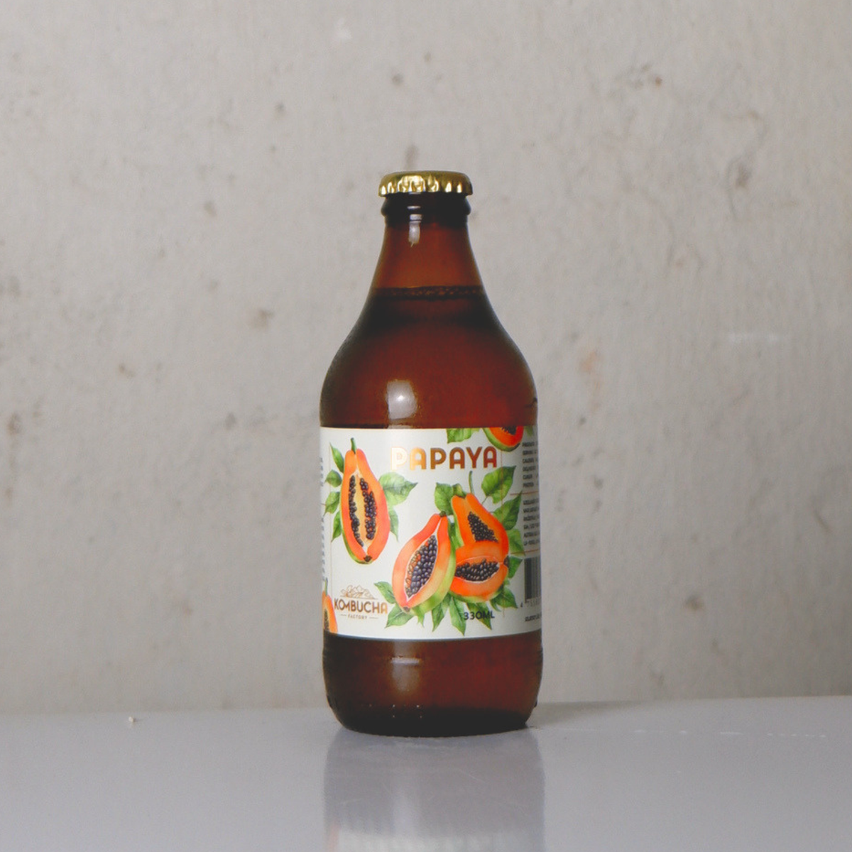 Fermentuotas arbatos gėrimas PAPAYA KOMBUCHA, 0.33L