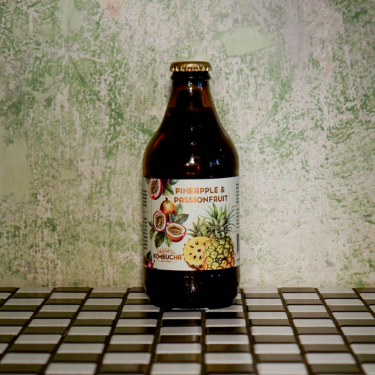 Fermentuotas arbatos gėrimas PINEAPPLE & PASSION FRUIT KOMBUCHA, 0.33L